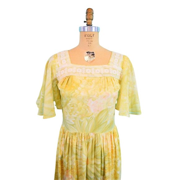 Vintage 1970s Yellow Maxi Dress Floral Flutter Sleeves Bohemian | W 29" - Picture 3 of 10